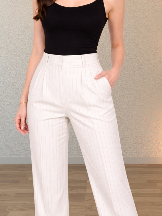 Pleated High-waist Pinstripes Trouser (with Pocket's)- Vanilla Pinstripe's